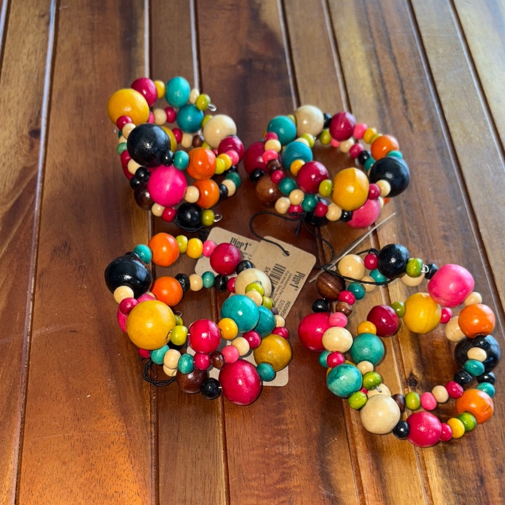 Pier 1 Multicolor Beaded Napkin Rings Jeweltone NWT Set of 4